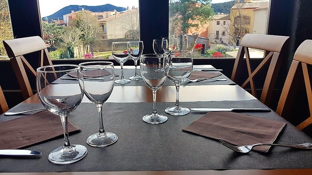 Hotel La Fonda Dels Pirineus Maçanet de Cabrenys Екстериор снимка